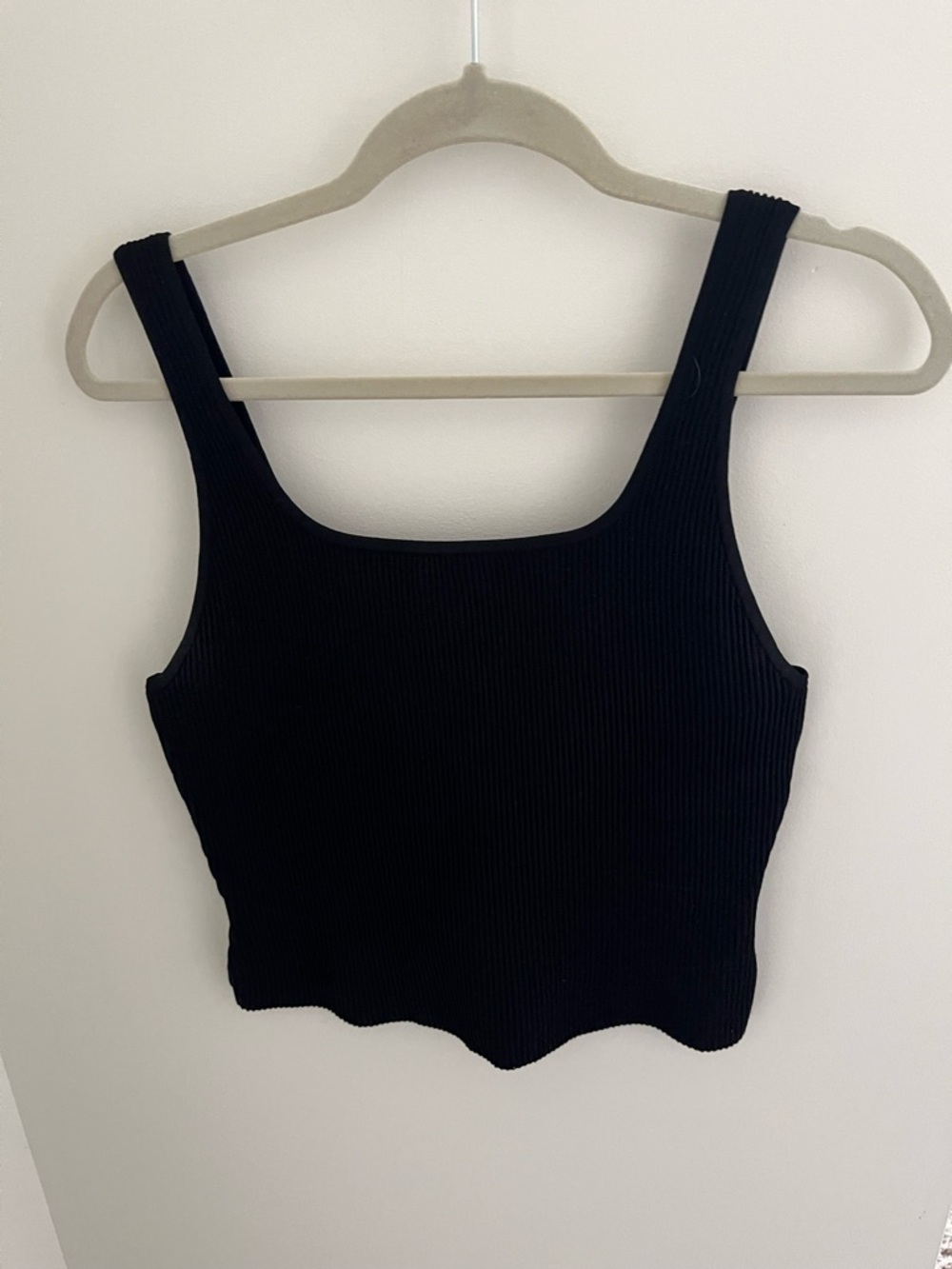 Babaton Black Ribbed Square-Neck Tank